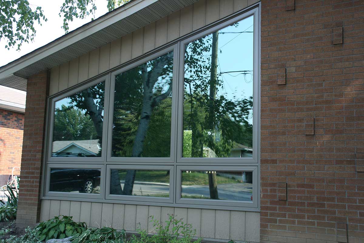 Exterior view of Replacement Shaped Window
