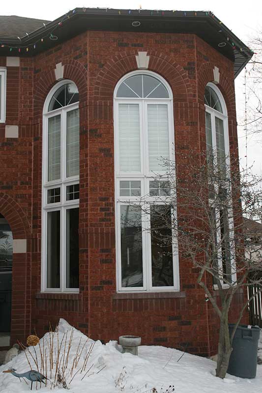 Exterior view of Replacement Shaped Window